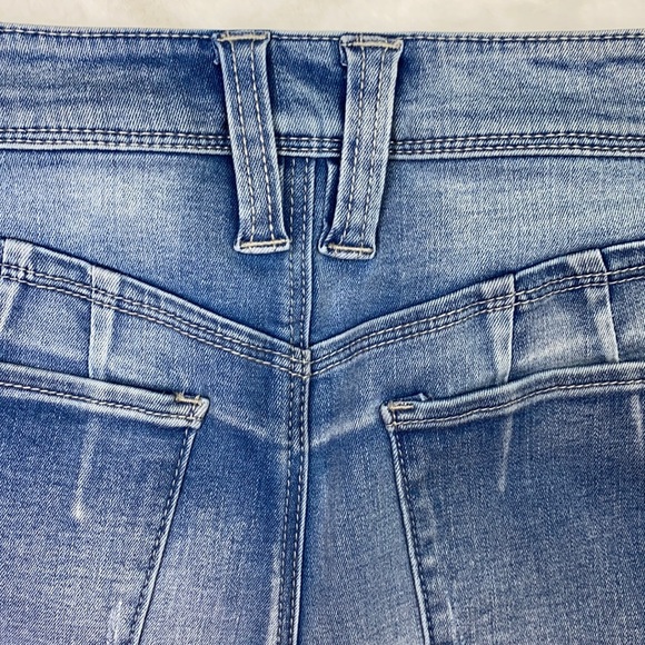 Jean distressed blue stretch shorts - Picture 10 of 14